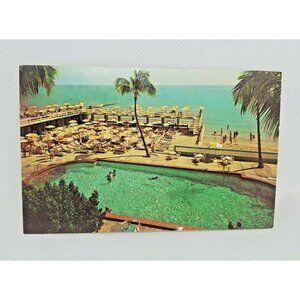 The Crown Hotel In the Fashionable 40s Ocean View Old Postcard 1962 Post Card